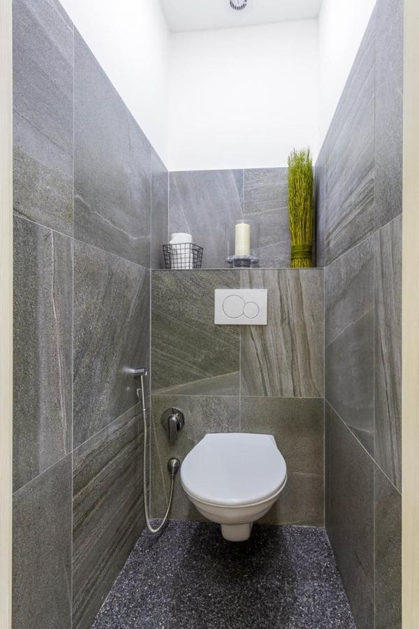 Stylish Apartment 5 Minutes Walk From City Center プラハ エクステリア 写真